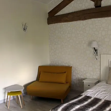 Flore Des Marais Couette-café 3*