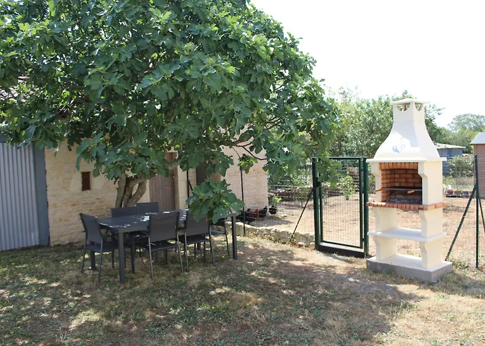 Flore Des Marais Couette-café 3*